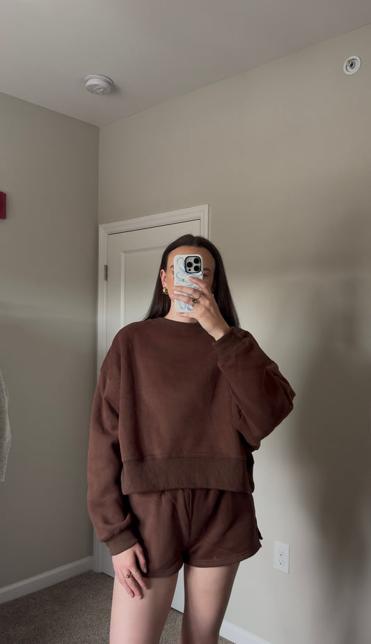 Eva Crewneck- Mocha
